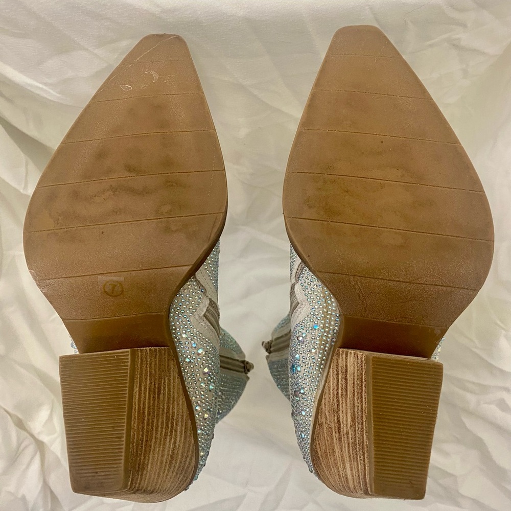 Very G Kady Rhinestone Boots size 7 - Picture 5 of 12